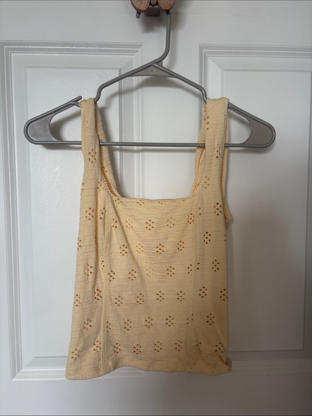 Old Navy Pale Yellow Eyelet Square-Neck Tank